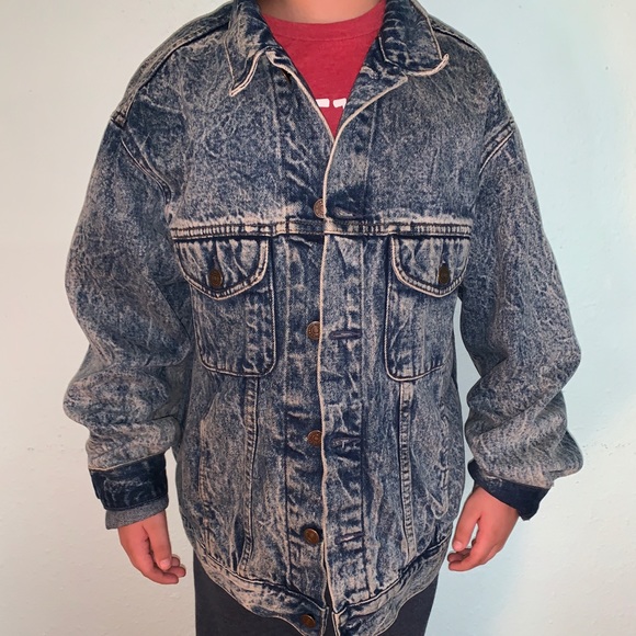 oversized vintage jean jacket